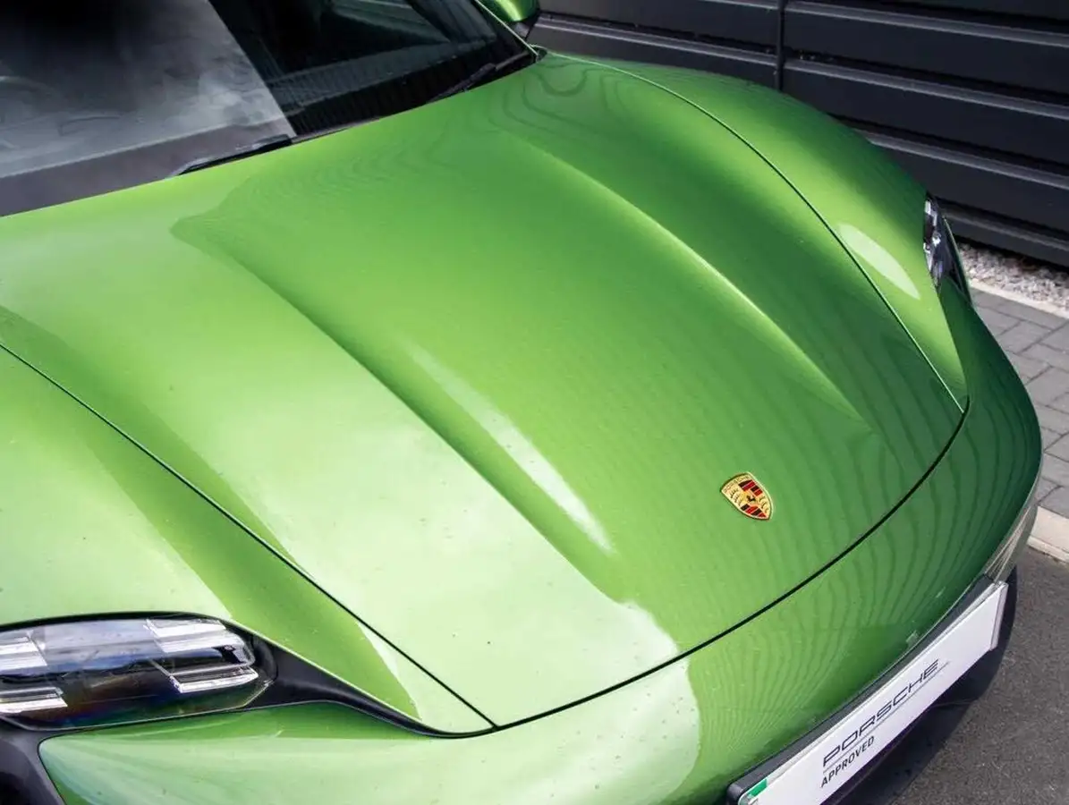 2022-porsche-taycan-e-4s-571ps-performance-battery-plus-big-18