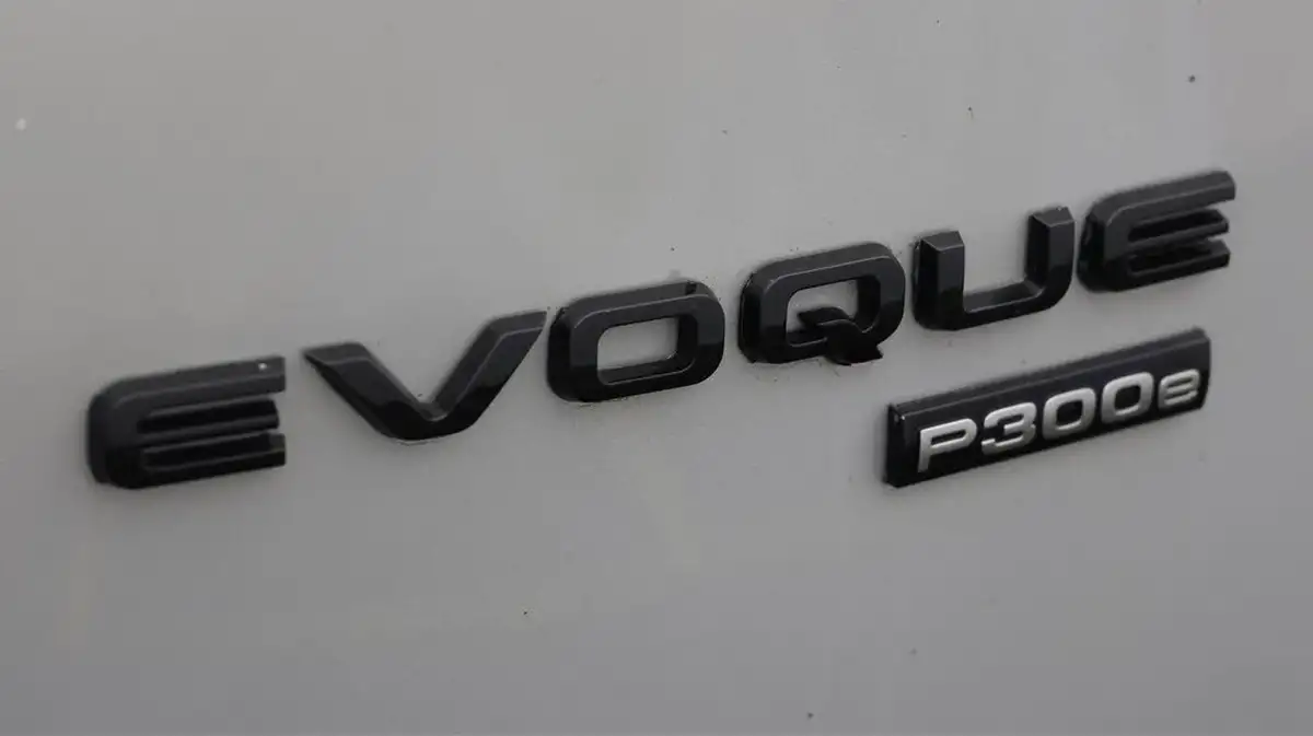 2021-land-rover-range-rover-evoque-15-p300e-r-dynamic-se-big-20