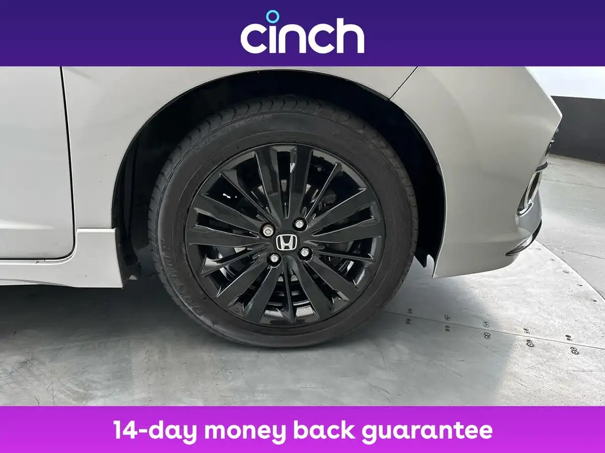 2019-honda-jazz-15-i-vtec-sport-navi-cvt-big-19