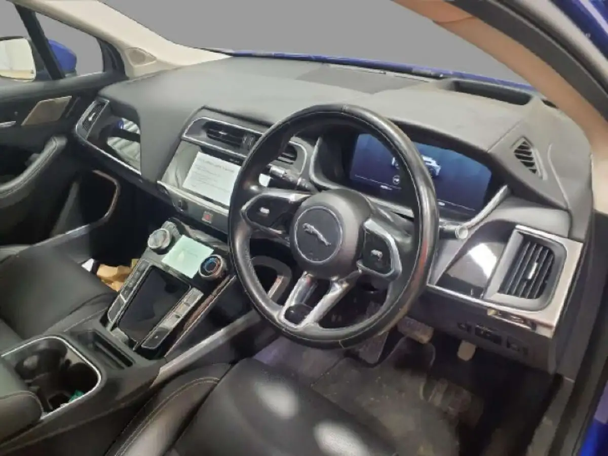 2020-jaguar-i-pace-ev400-hse-big-6