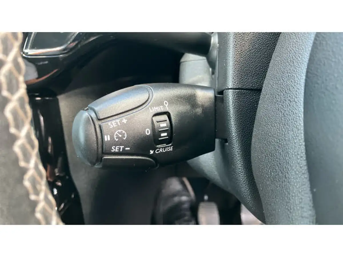 2018-ds-ds-3-cabrio-12-puretech-connected-chic-big-38