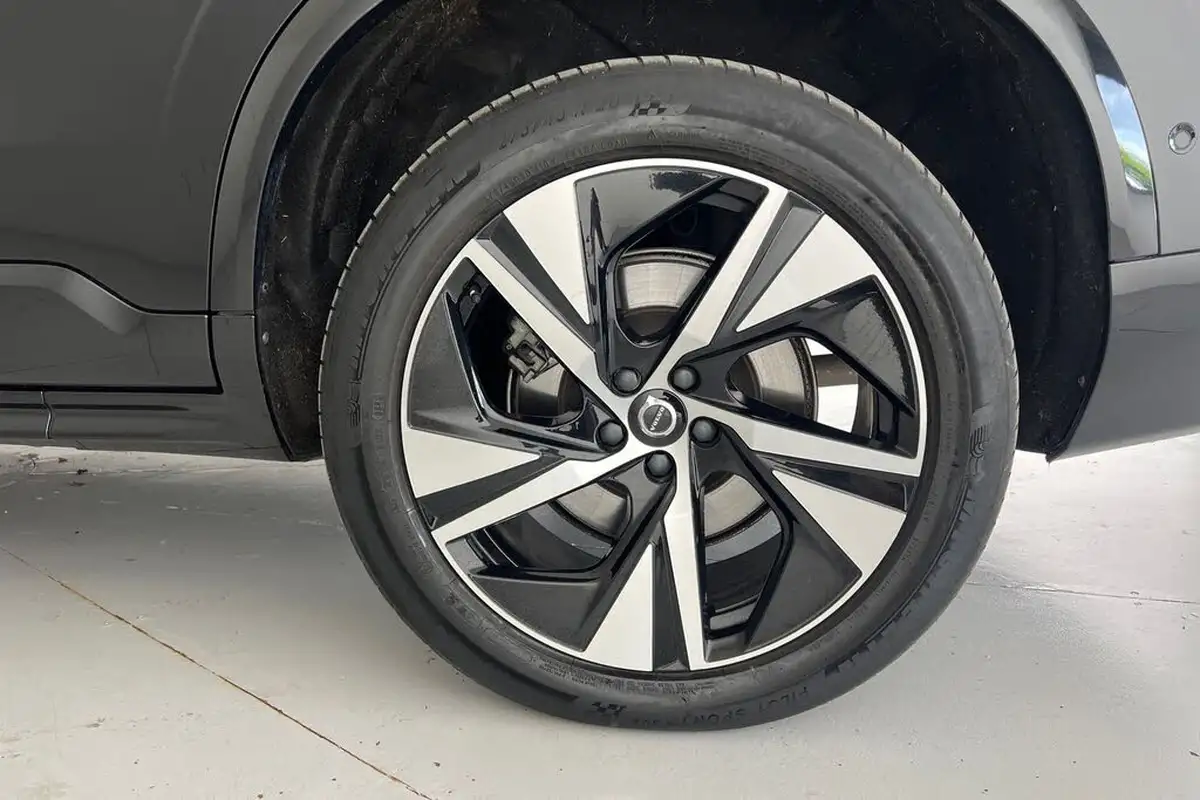2023-volvo-xc90-20td-b5-plus-big-30