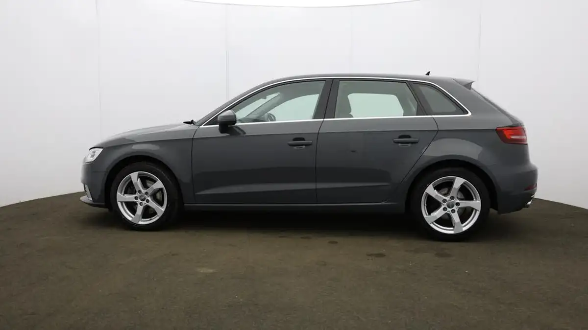 2019-audi-a3-20-35-tdi-sportback-5d-s-tronic-big-69