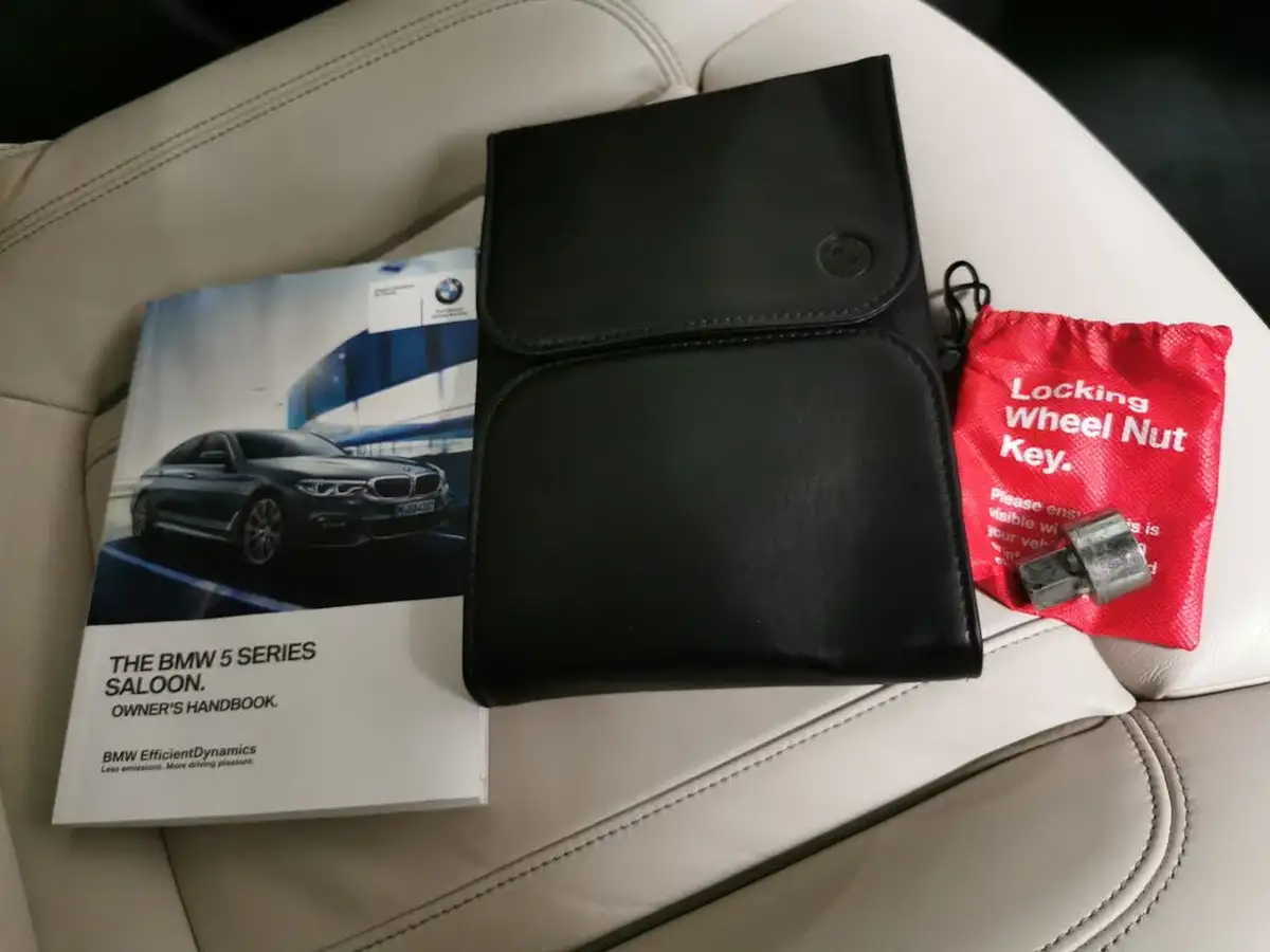 2017-bmw-5-series-30-540i-m-sport-saloon-4d-big-44