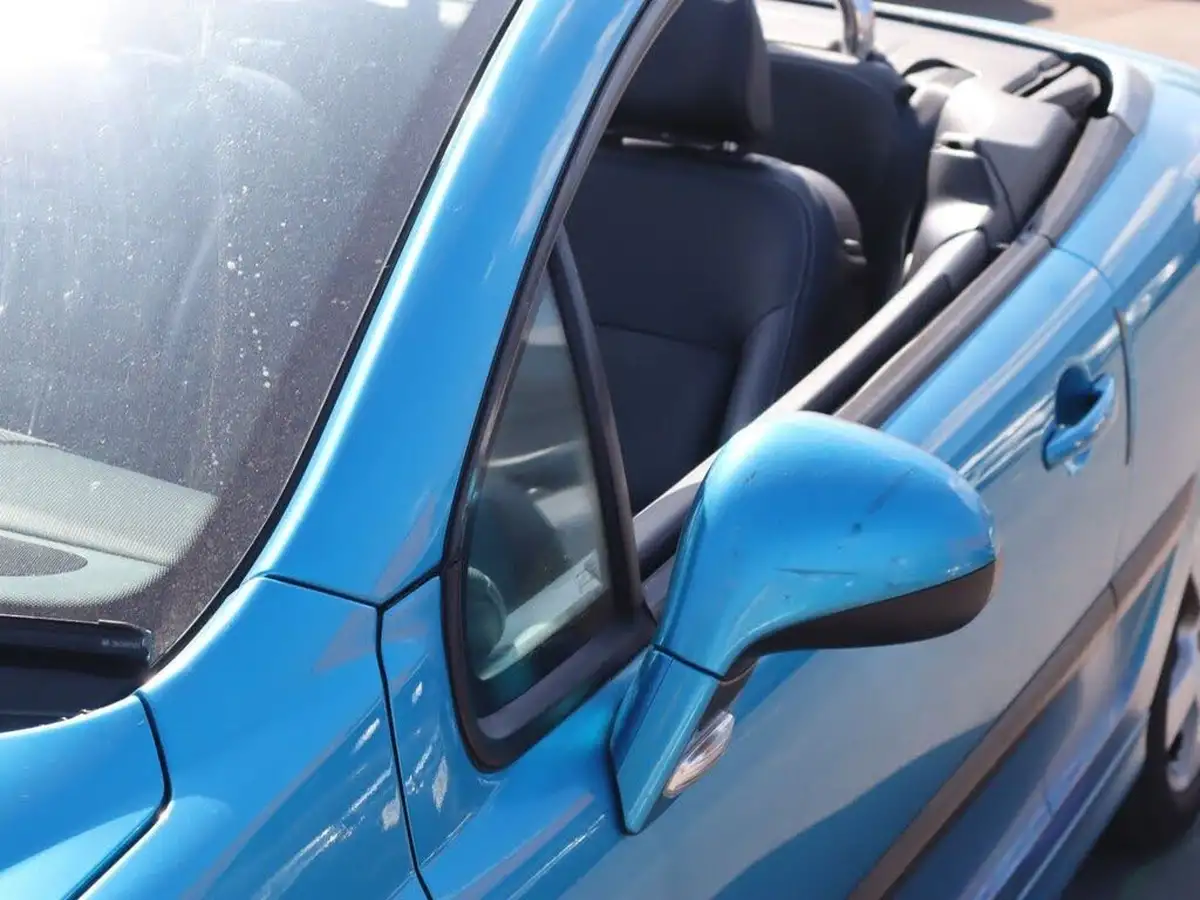 2011-peugeot-207-cc-16-sport-vti-big-14