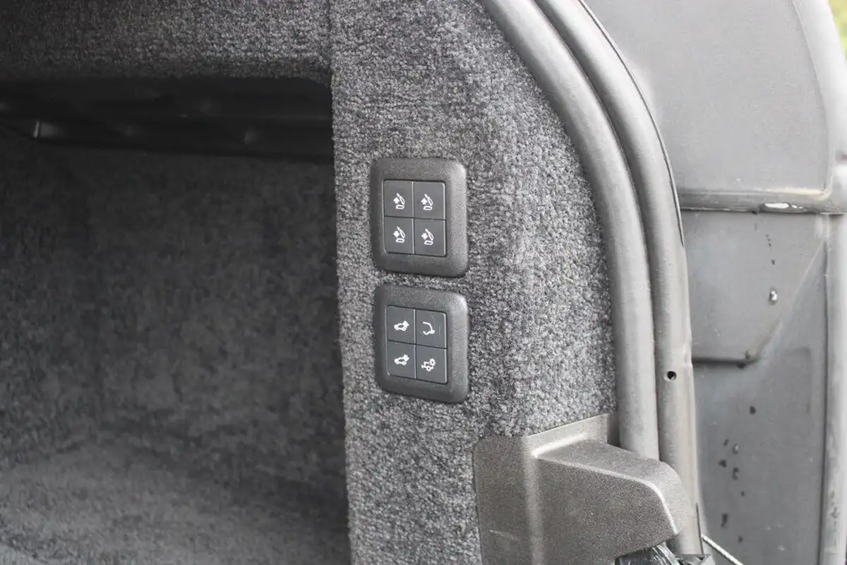 2019-land-rover-range-rover-30-sdv6-autobiography-big-36