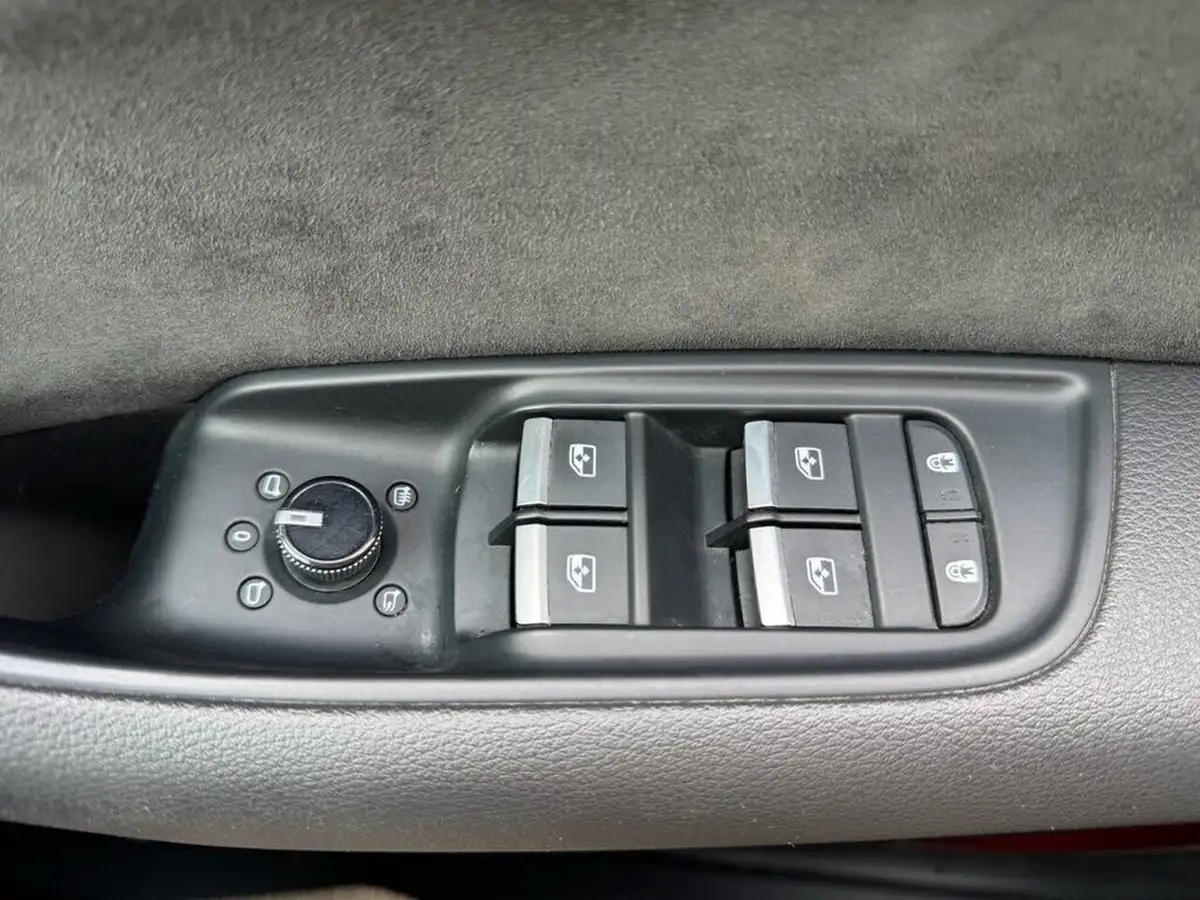 2019-audi-q8-30-50-tdi-s-line-big-15