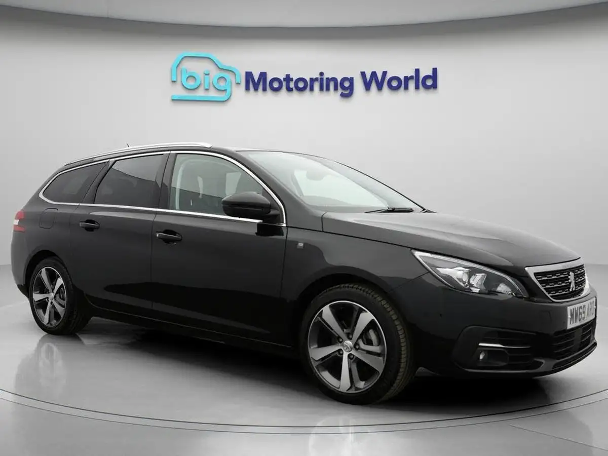 2020-peugeot-308-sw-12-puretech-tech-edition-eat8-big-0