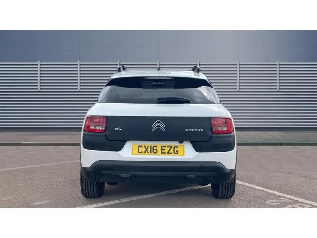 2016-citroen-c4-cactus-16bluehdi-flair-big-5