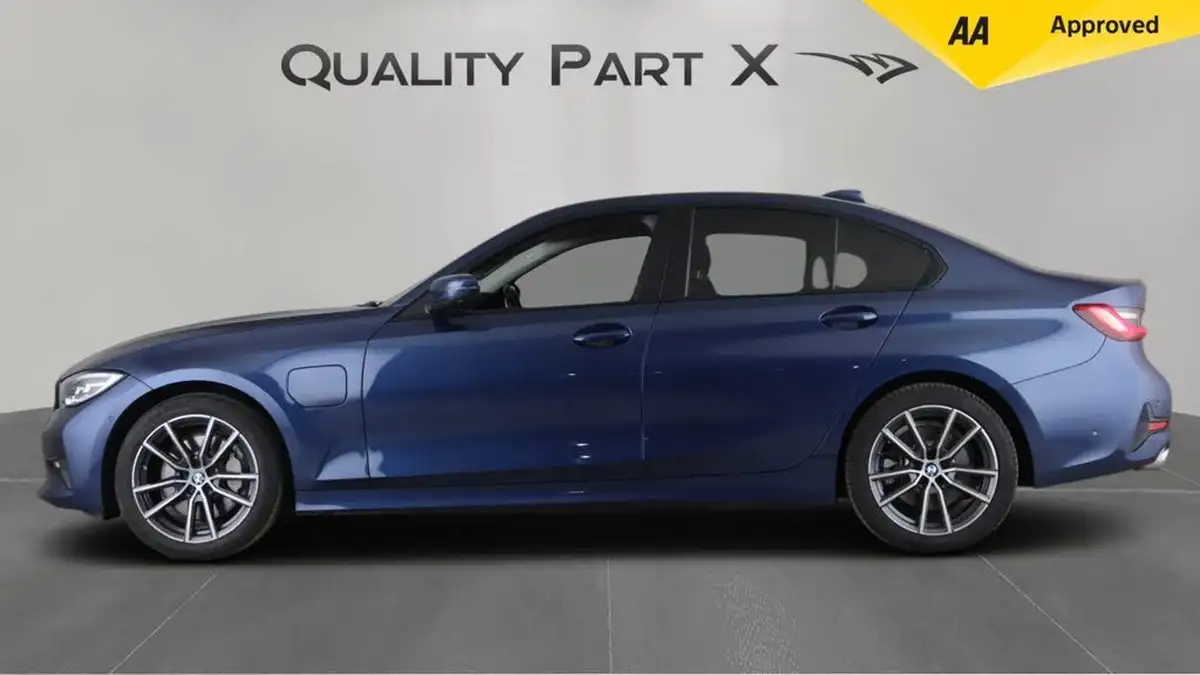 2021-bmw-3-series-20-330e-sport-pro-saloon-4d-big-3