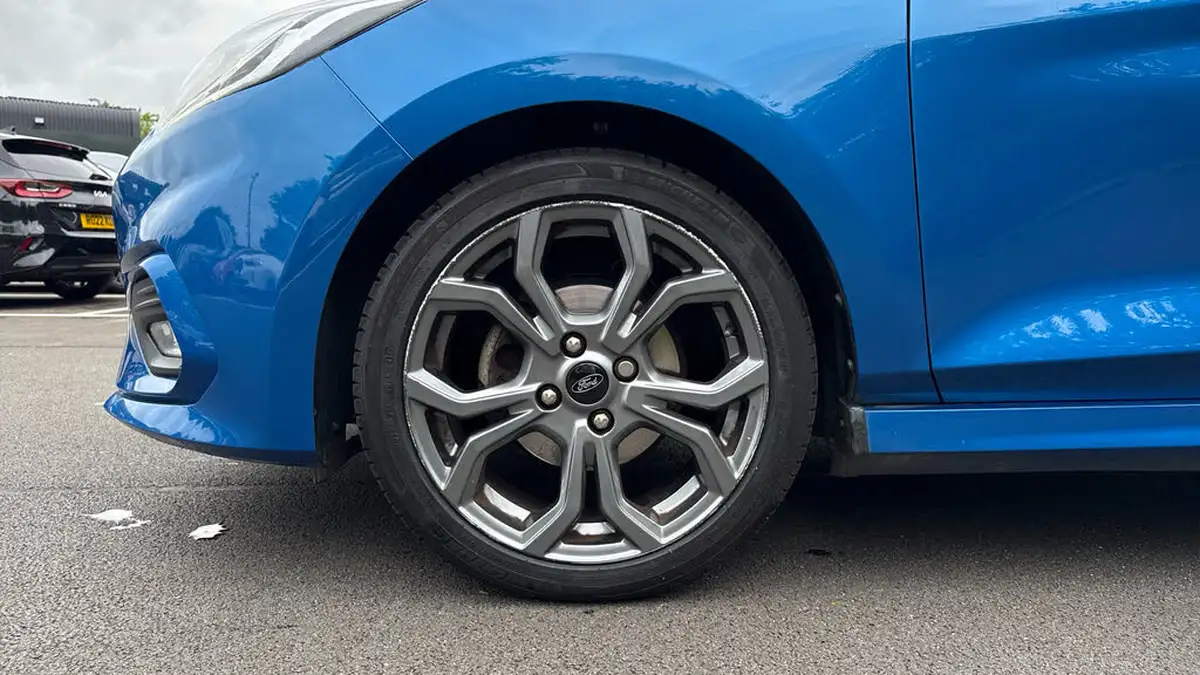 2019-ford-fiesta-10t-st-line-100ps-3d-big-16