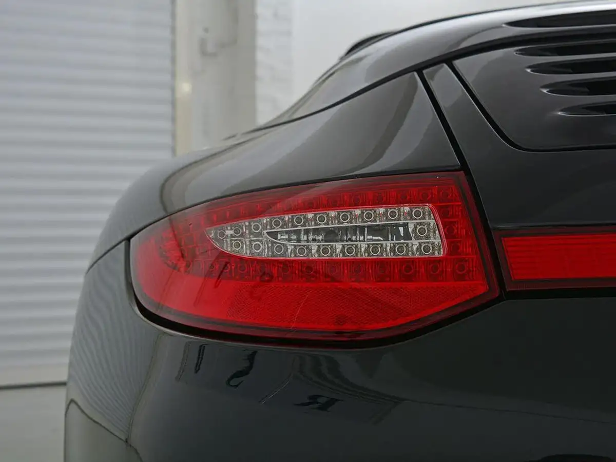 2010-porsche-911-38-carrera-4-s-cabriolet-pdk-big-24