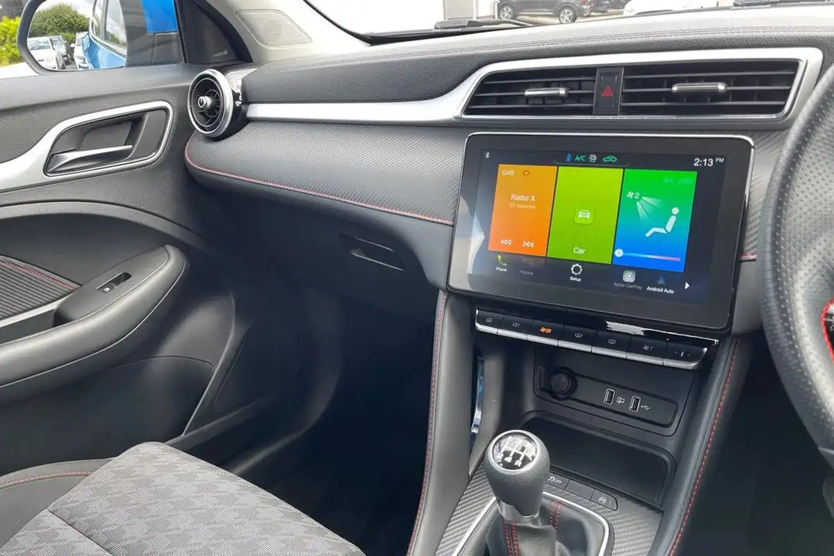 2022-mg-zs-suv-15-vti-tech-excite-big-43