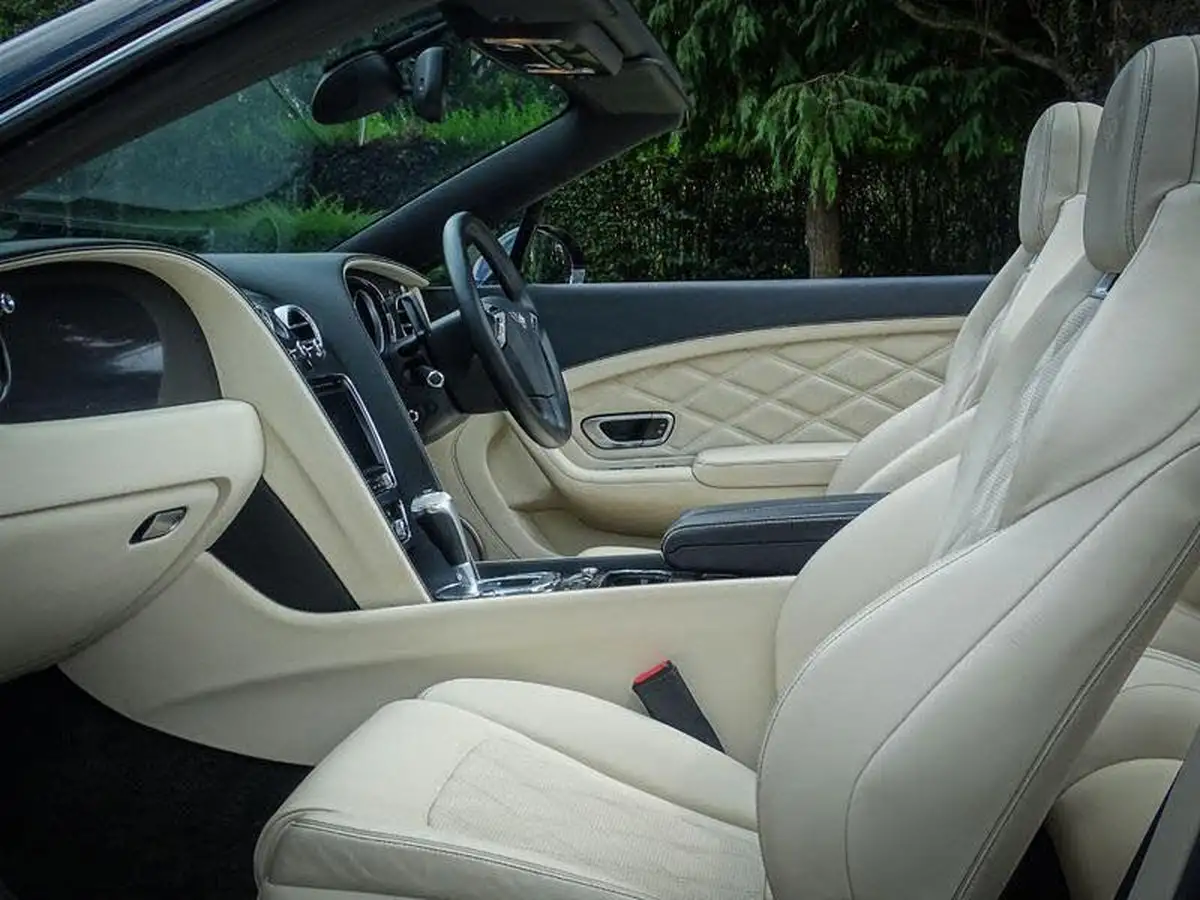 2014-bentley-continental-40-gtc-v8-big-2