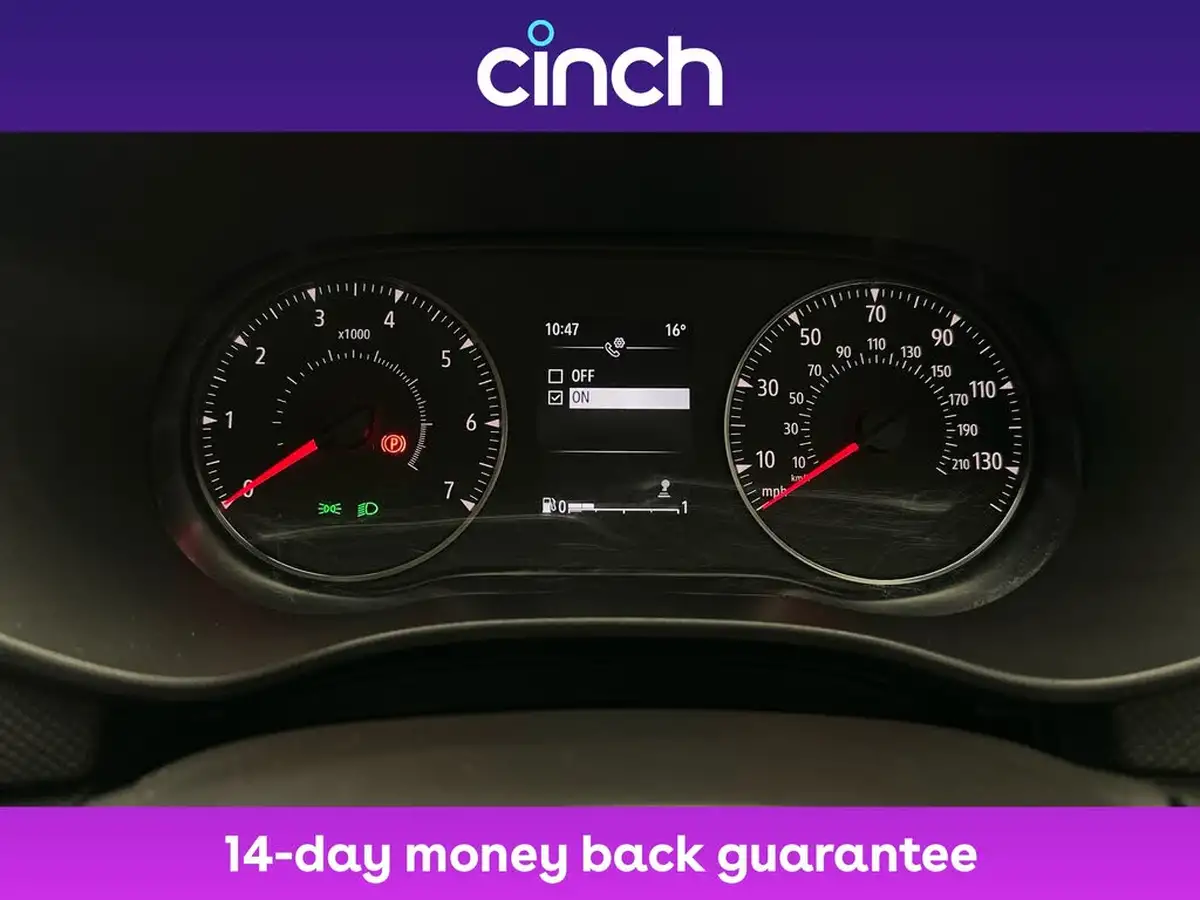 2021-dacia-sandero-10-sce-essential-big-32