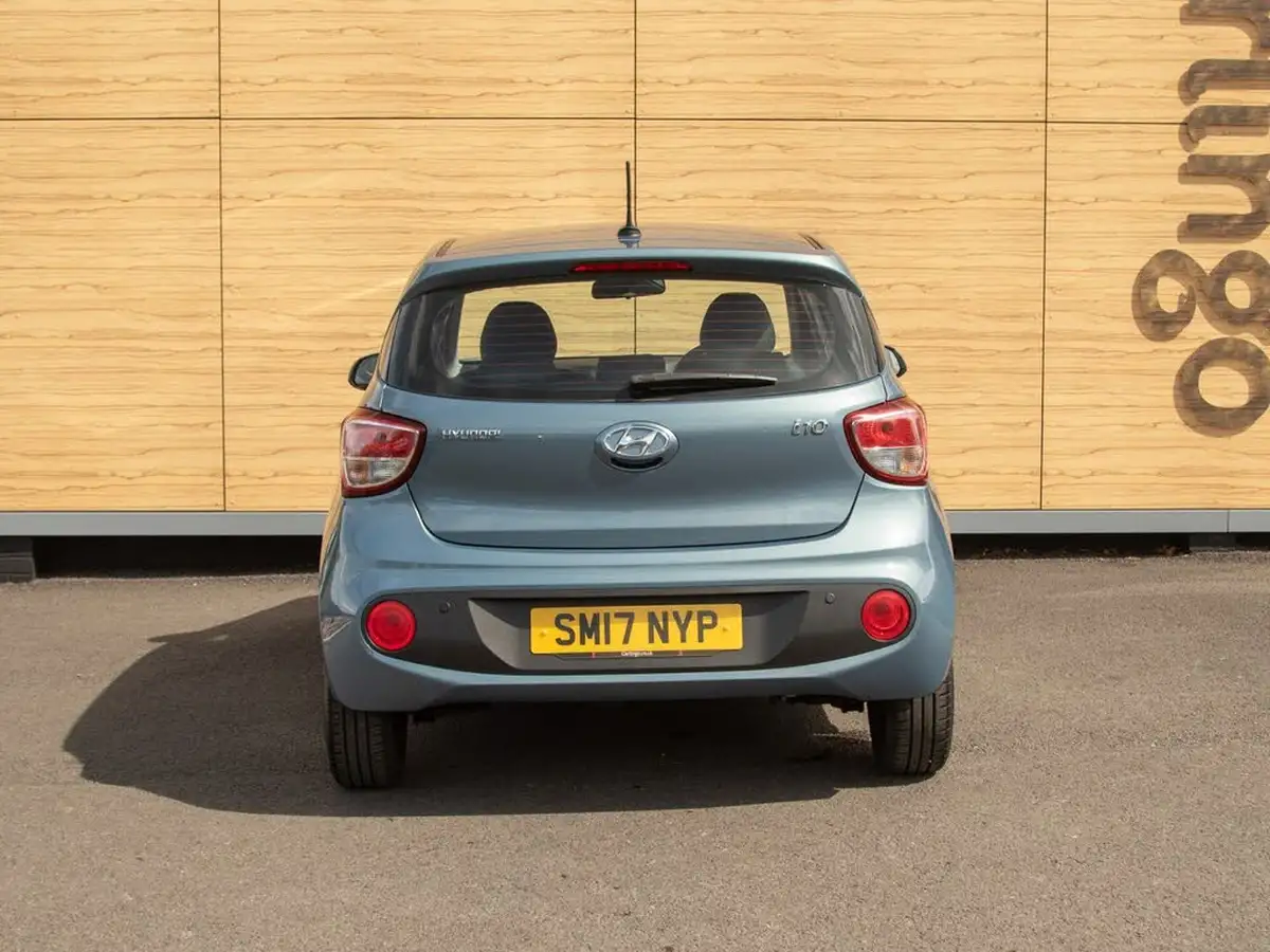2017-hyundai-i10-10-se-big-5