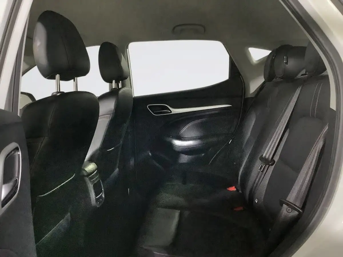 2021-mg-zs-suv-15-vti-tech-exclusive-big-14