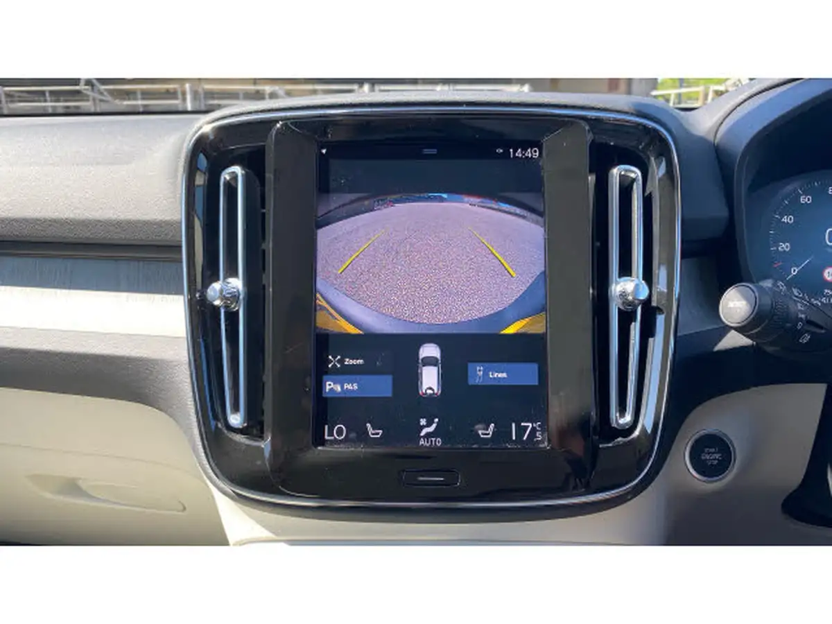2022-volvo-xc40-15-t5-inscription-pro-big-32