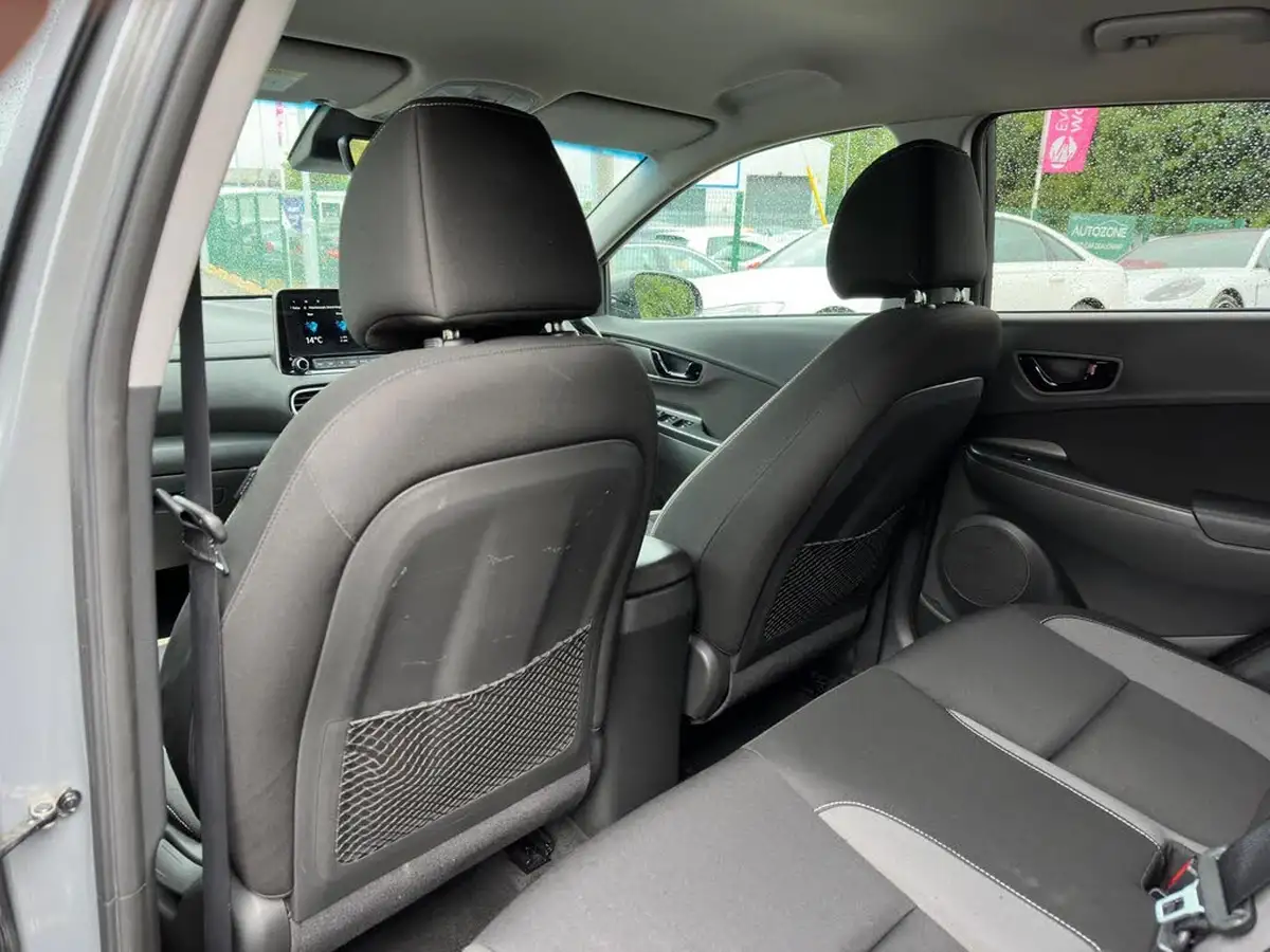 2020-hyundai-kona-16-gdi-premium-big-38