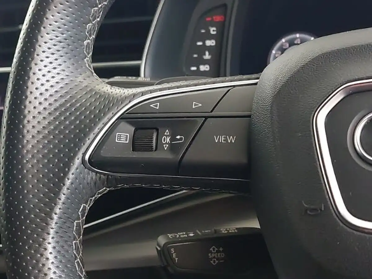 2022-audi-q7-30-55-tfsi-s-line-big-13