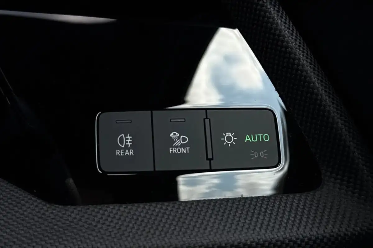 2024-audi-a3-15-35-tfsi-black-edition-saloon-4d-s-tronic-big-37