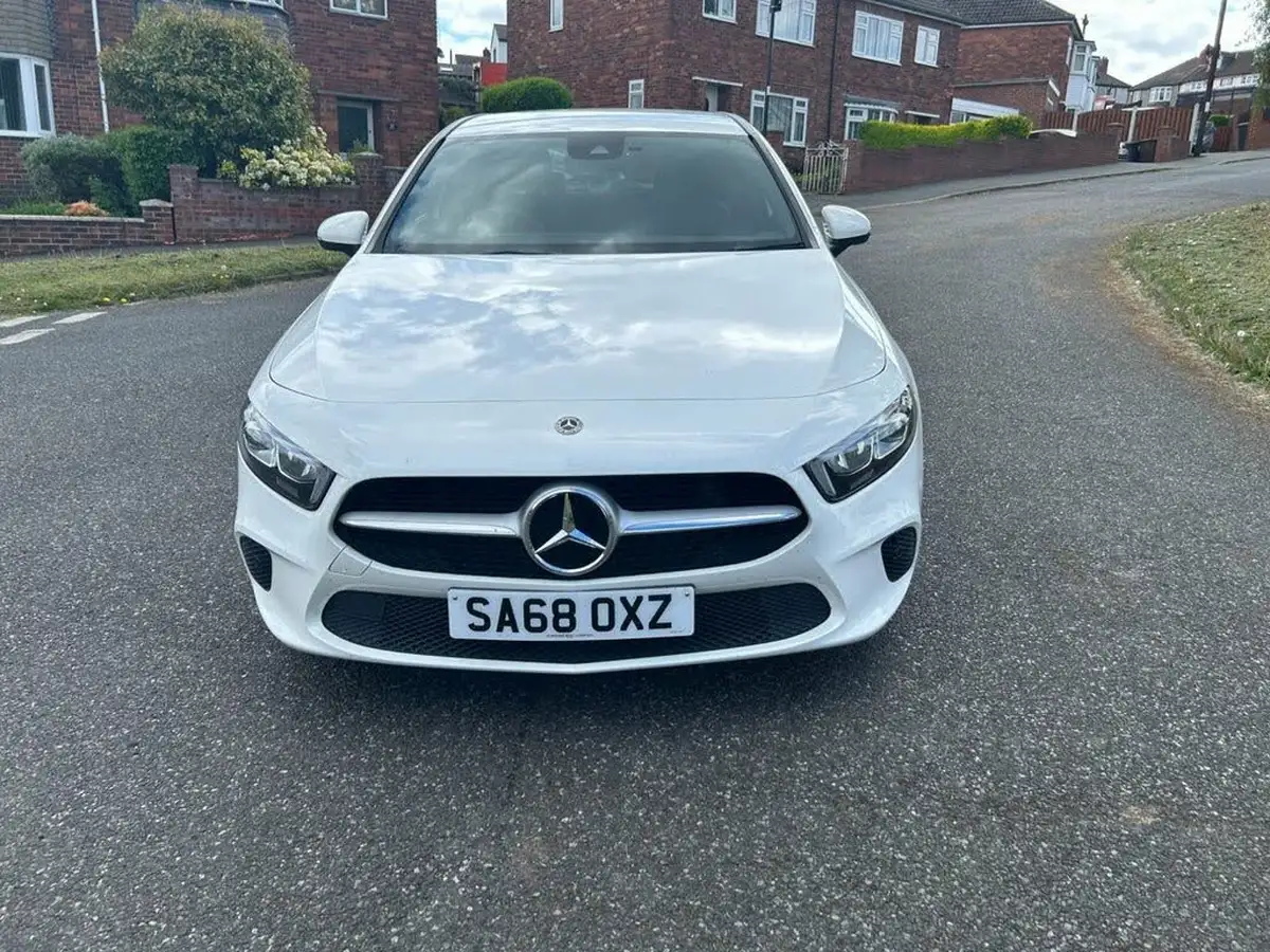 2018-mercedes-benz-a-class-15d-a180d-sport-116ps-executivess-hatchback-5d-7g-dct-big-9