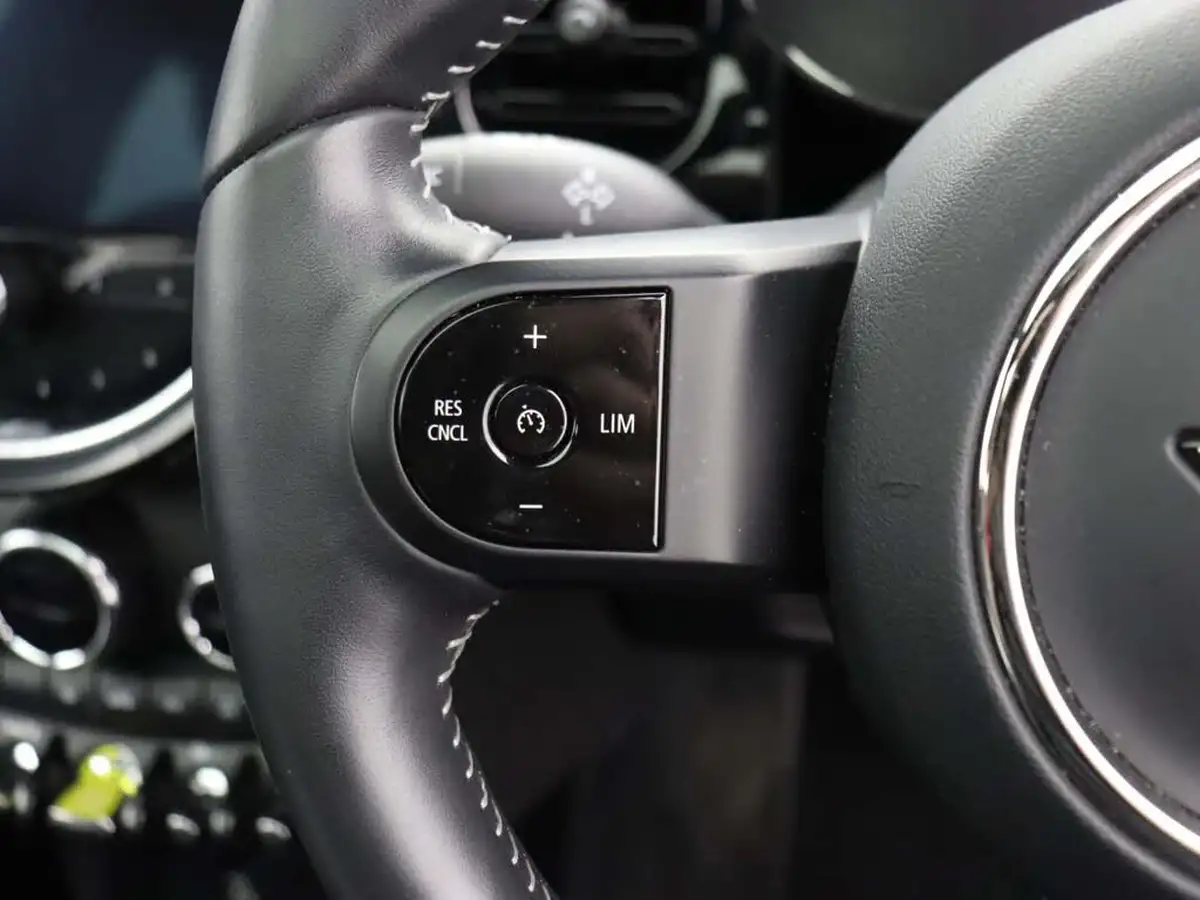 2021-mini-cooper-e-cooper-s-shadow-edition-big-36