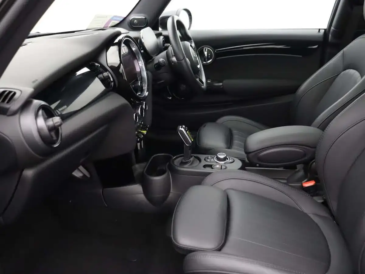 2021-mini-cooper-e-cooper-s-shadow-edition-big-12