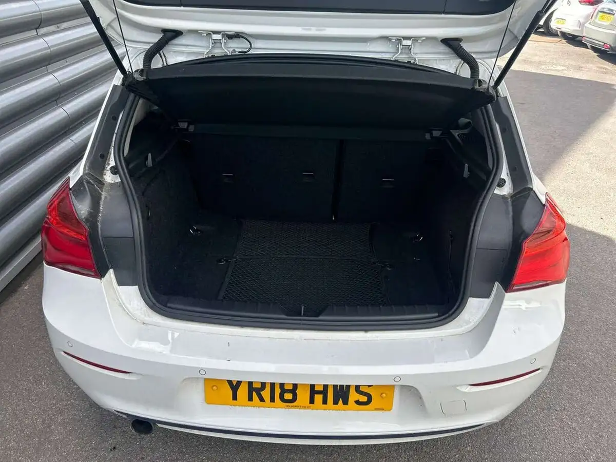 2018-bmw-1-series-15-118i-se-5d-big-17