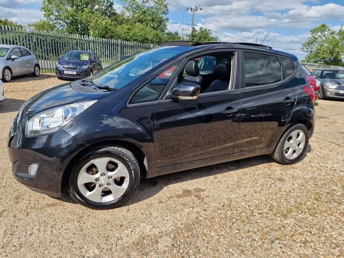 2015-kia-venga-16td-3-sat-nav-big-1
