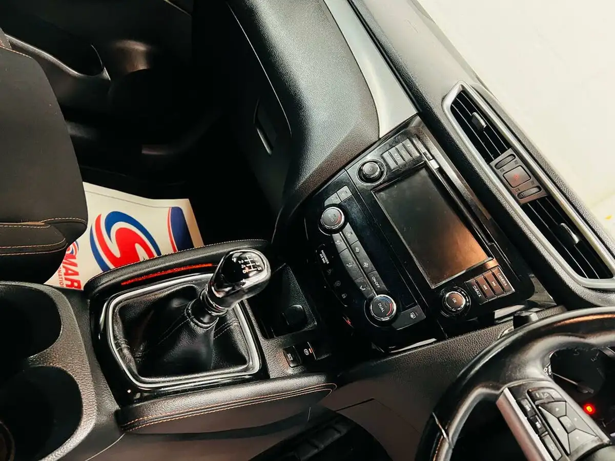 2019-nissan-qashqai-13-dig-t-n-motion-140ps-big-29