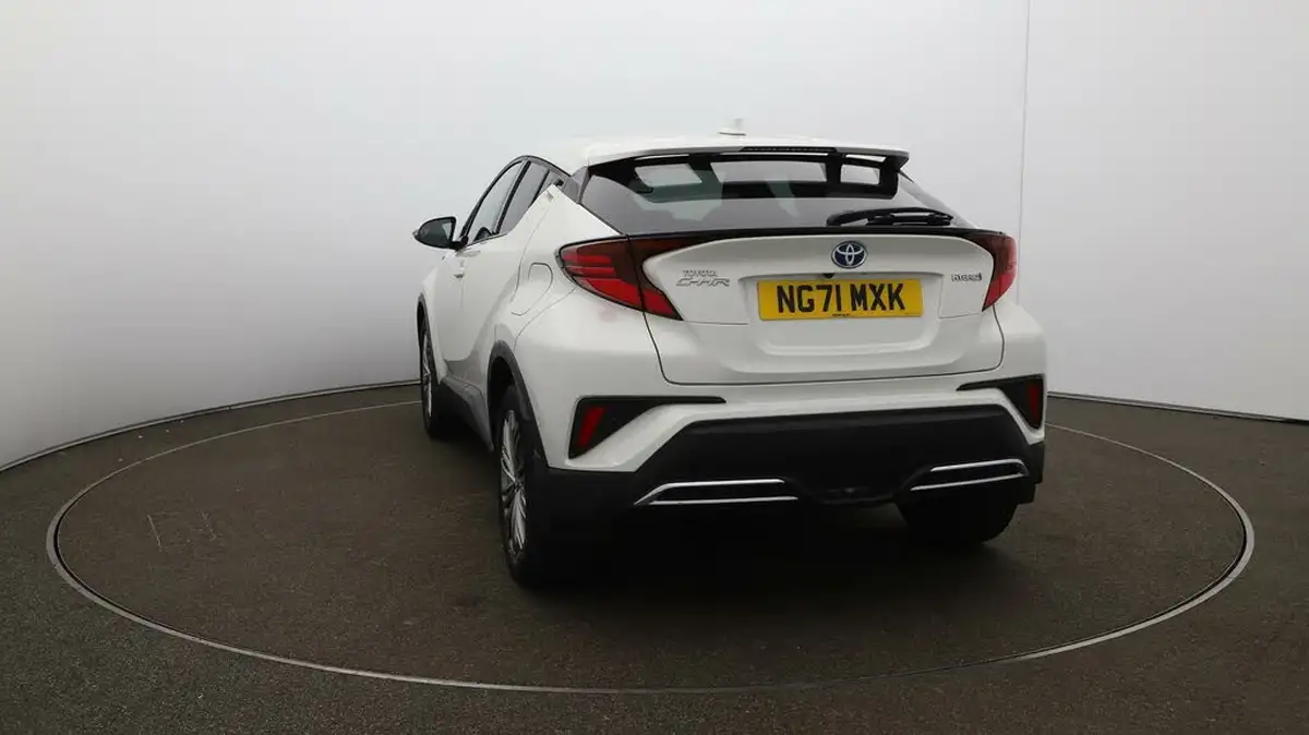 2022-toyota-c-hr-20-vvt-i-excel-big-54
