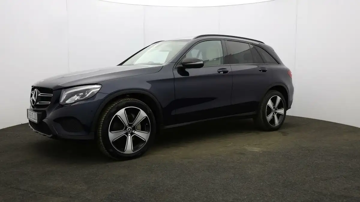 2018-mercedes-benz-glc-class-21d-glc220d-urban-edition-big-29