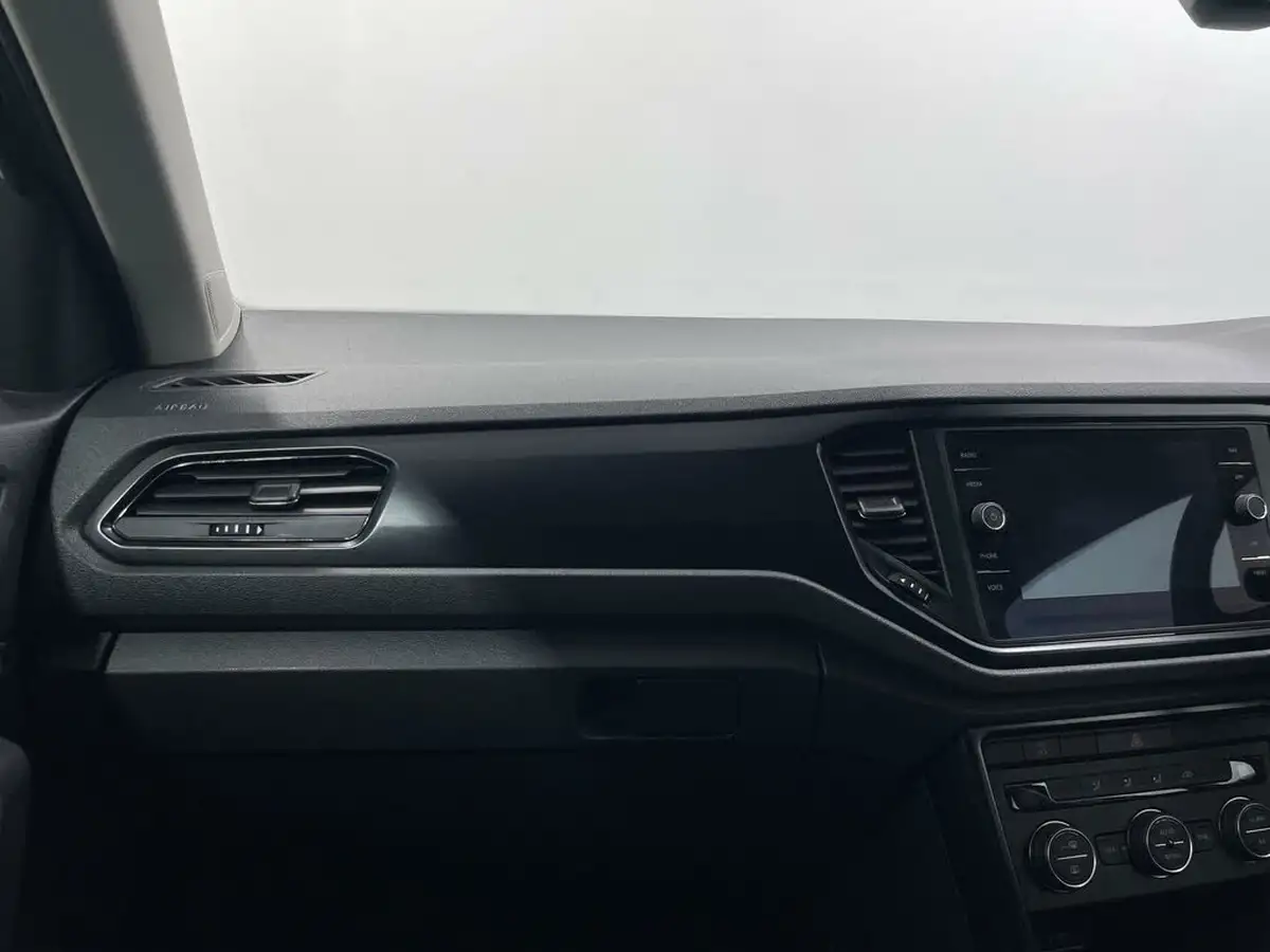 2021-volkswagen-t-roc-20tdi-s-big-20