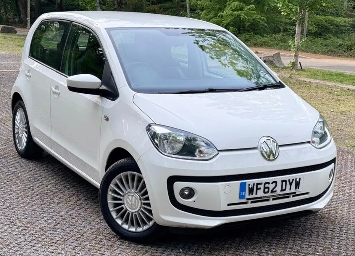 2012-volkswagen-up-10-high-up-5d-big-0