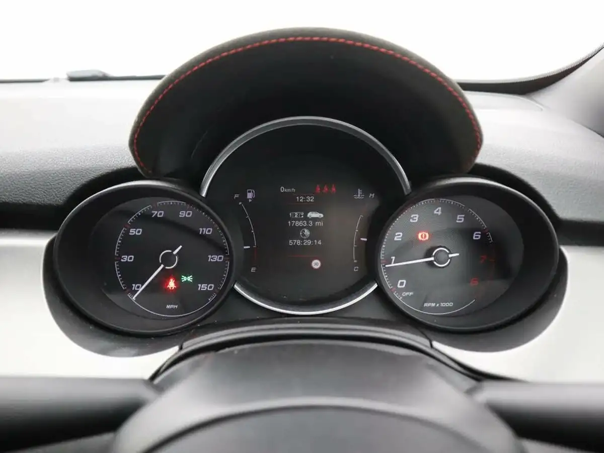 2021-fiat-500x-10-firefly-turbo-sport-big-16