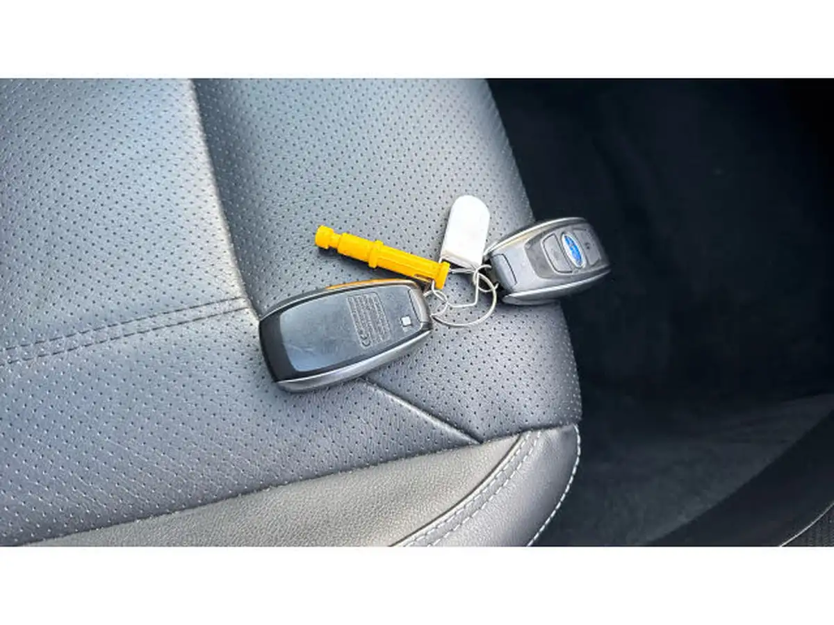 2019-subaru-forester-20-e-boxer-xe-premium-big-19