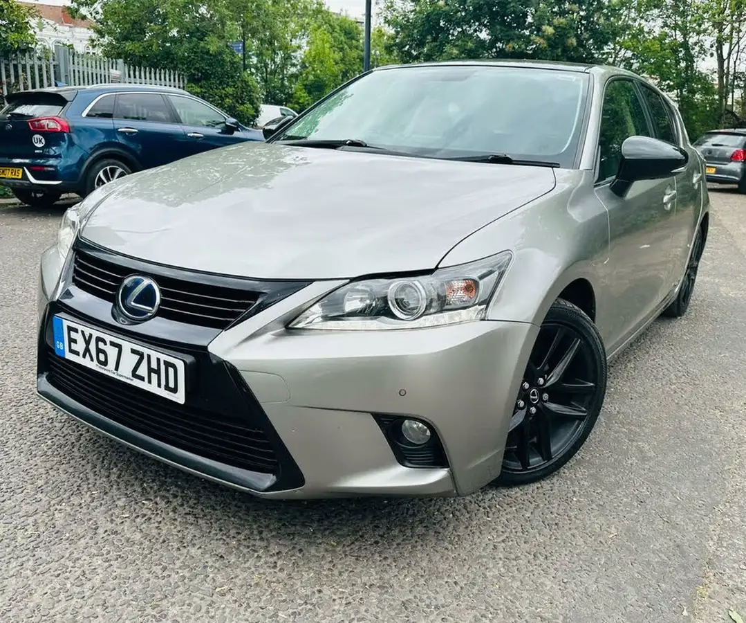 2017-lexus-ct-200h-18-sport-99bhp-big-7