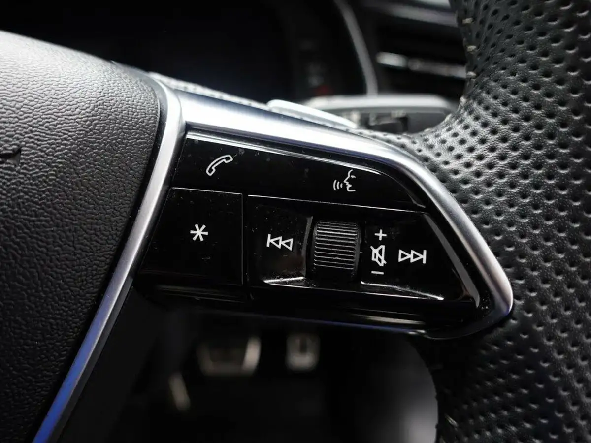 2019-audi-a7-30-50-tdi-s-line-big-19
