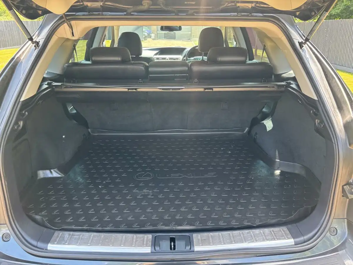 2009-lexus-rx-450h-35-se-i-big-30