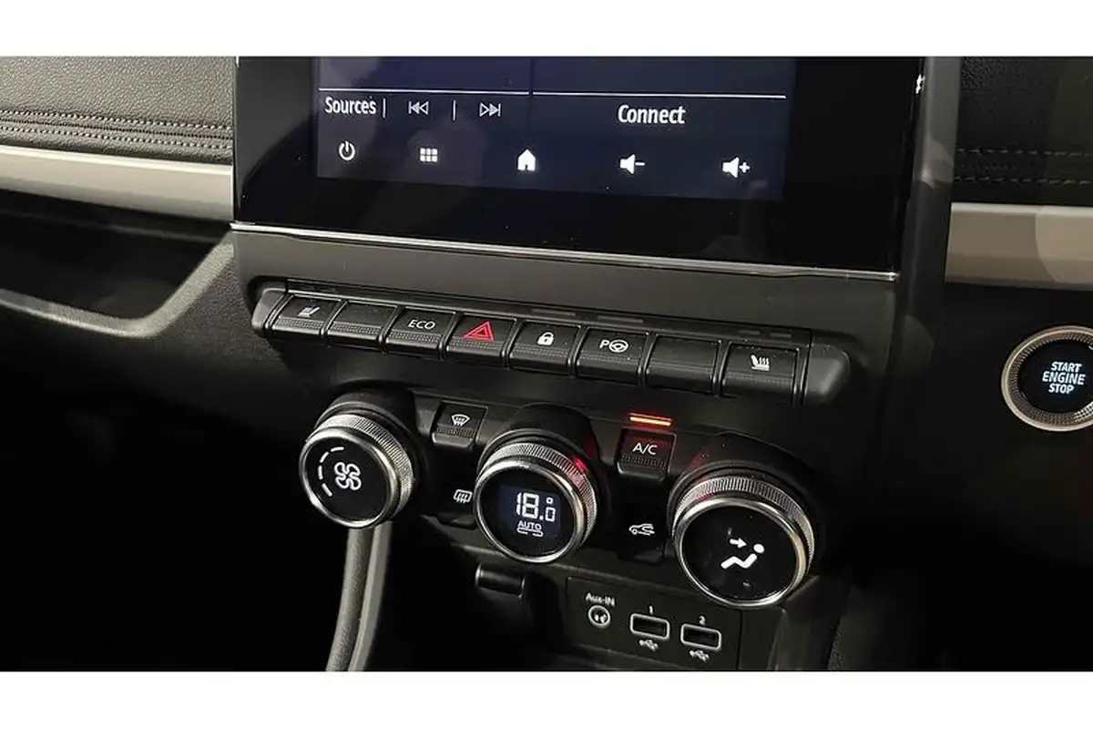 2022-renault-zoe-e-iconic-135ps-r135ze50-boost-charge-big-40