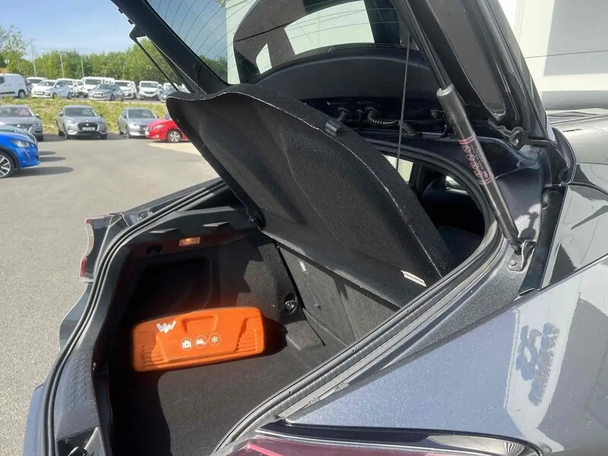 2019-toyota-c-hr-18-vvt-i-dynamic-big-26