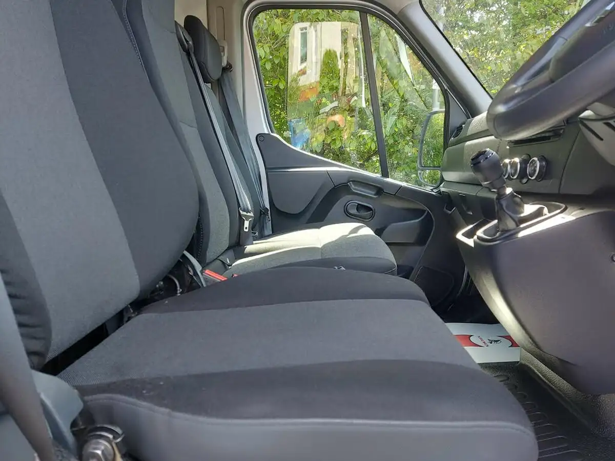 2023-renault-master-23dci-mm35-135-business-big-14