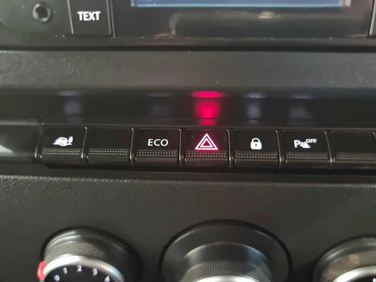 2023-renault-master-23dci-lh35-135-business-big-17