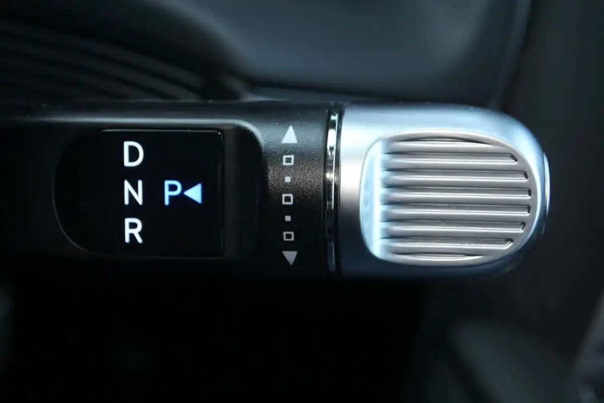 2024-hyundai-ioniq-5-e-ultimate-228ps-84kwh-tech-pack-max-rwd-big-28