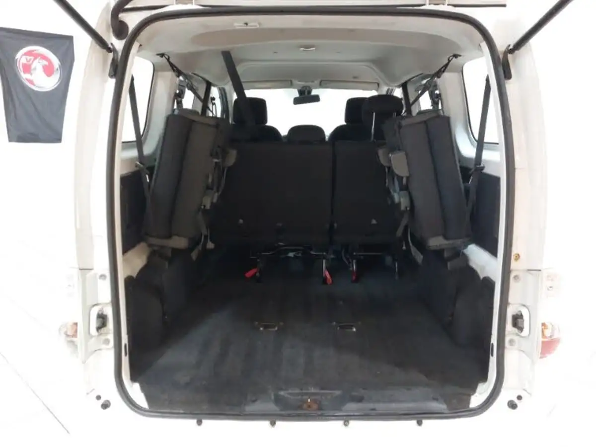 2017-nissan-env200-e-acenta-rapid-plus-combi-7-seater-big-7