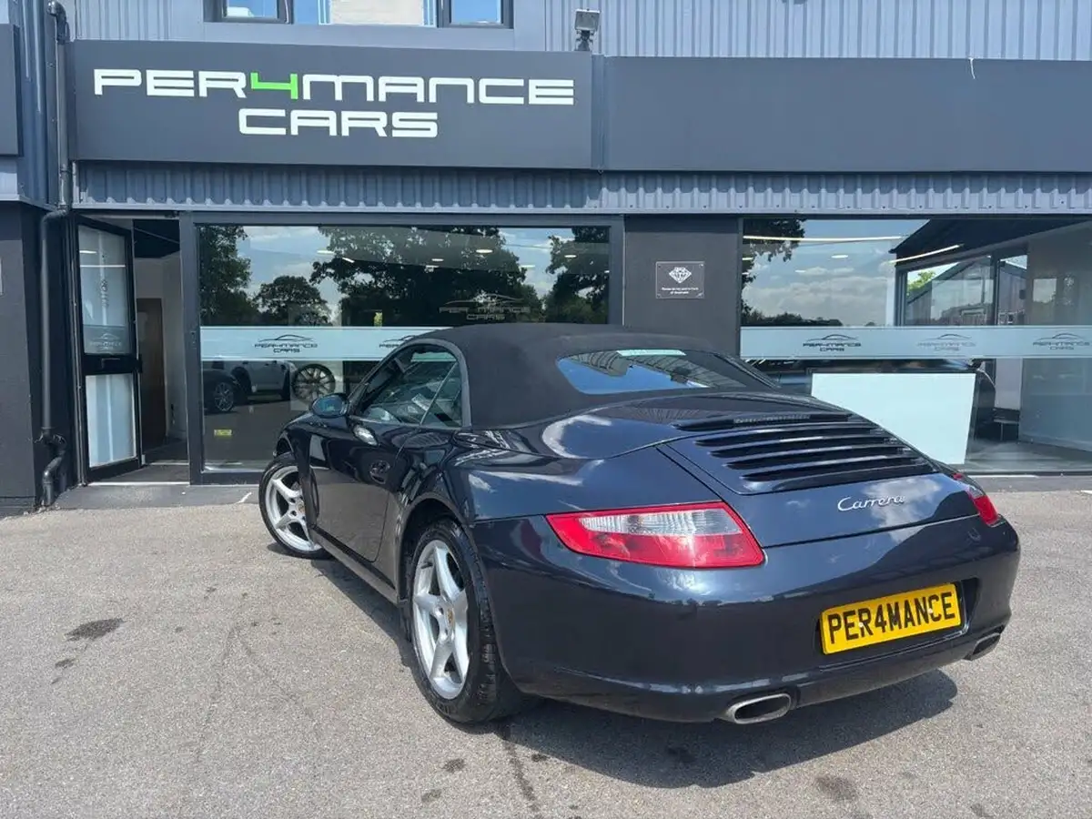 2007-porsche-911-36-carrera-cabriolet-big-2