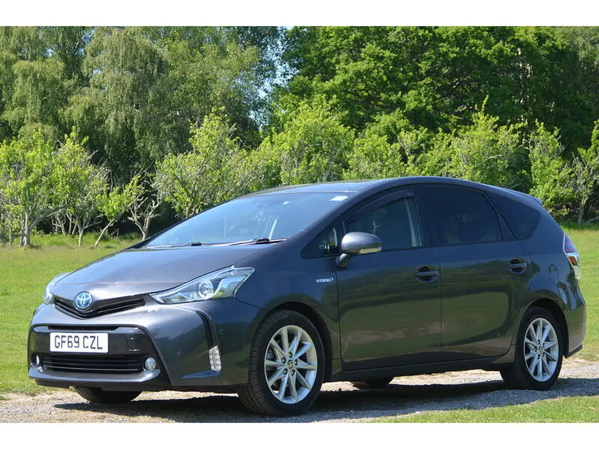 2019-toyota-prius-18-vvt-i-excel-big-3