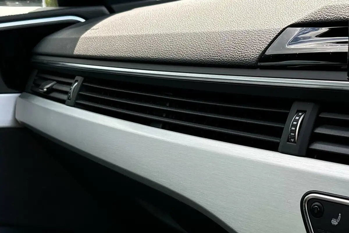 2021-audi-a4-20-35-tdi-s-line-big-45