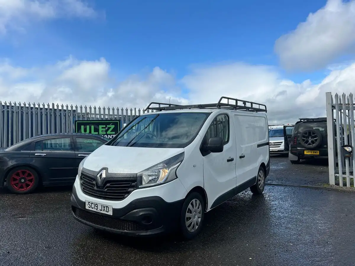 2019-renault-trafic-16dci-sl27-120-business-e6-panel-van-big-0